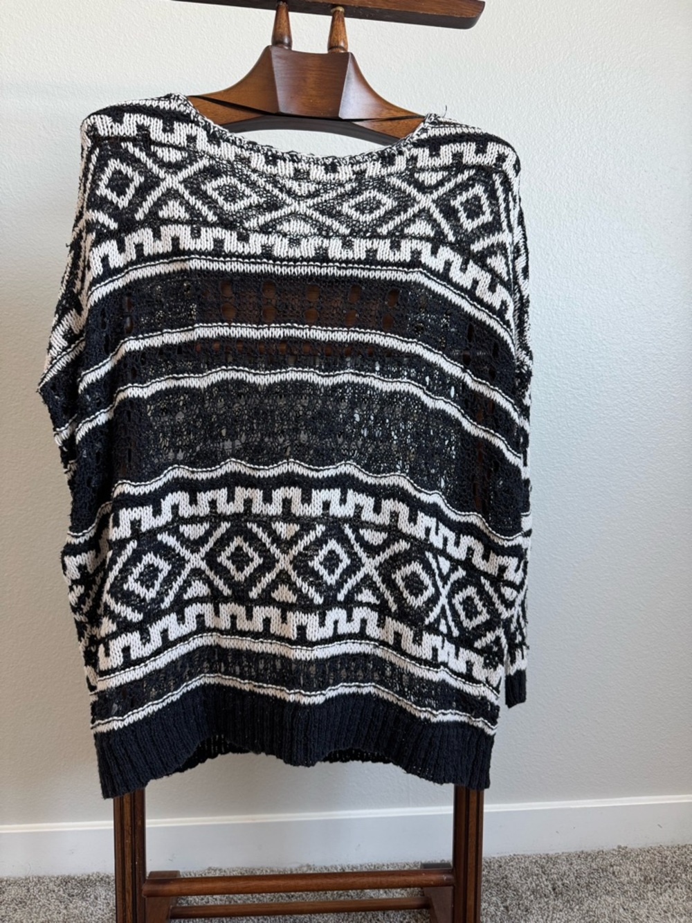 Free People Oversized Knit Sweater Black White Tribal Boho Relaxed Fit Pullover - Picture 5 of 8